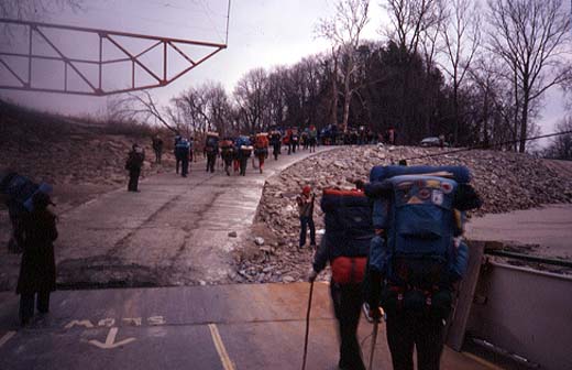 Missouri--Illinois border crossing